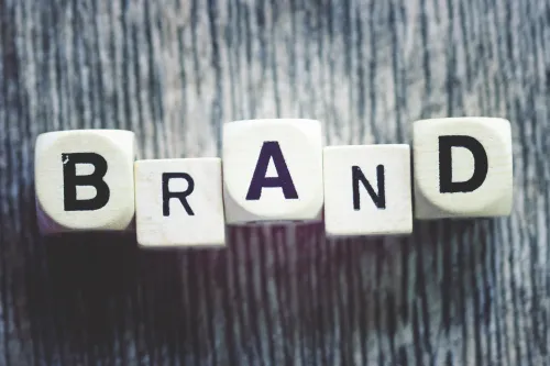 Graphic Design and Brand Identity Online: Why It Matters for Conversion
