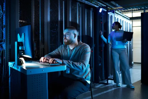 How to Choose Web Hosting for Reliability and Security